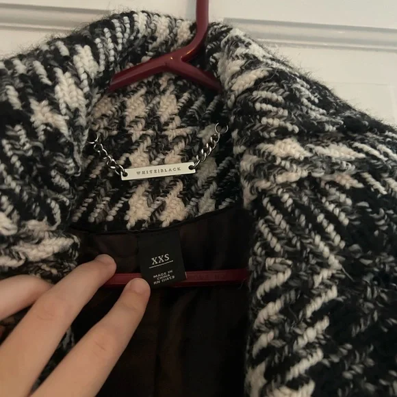 White House Black Market Black and White Trench Coat - Picture 2 of 2